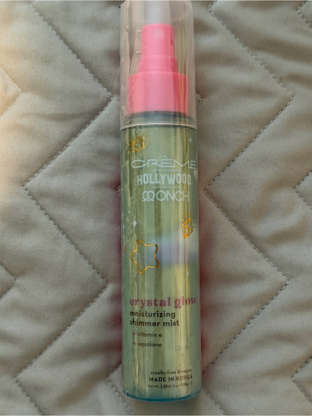 Creme Shop Hollywood Conch Crystal Glow Moisturizing Shimmer Mist